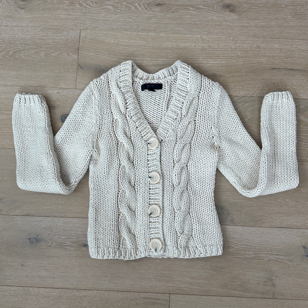 Y2K Express v-neck button up cardigan sweater chunky cable knit L Marino wool